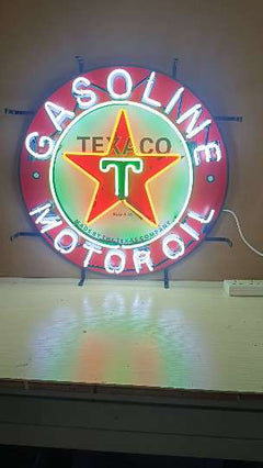 Vintage TEXACO Gasoline Neon Light neon sign, detail
